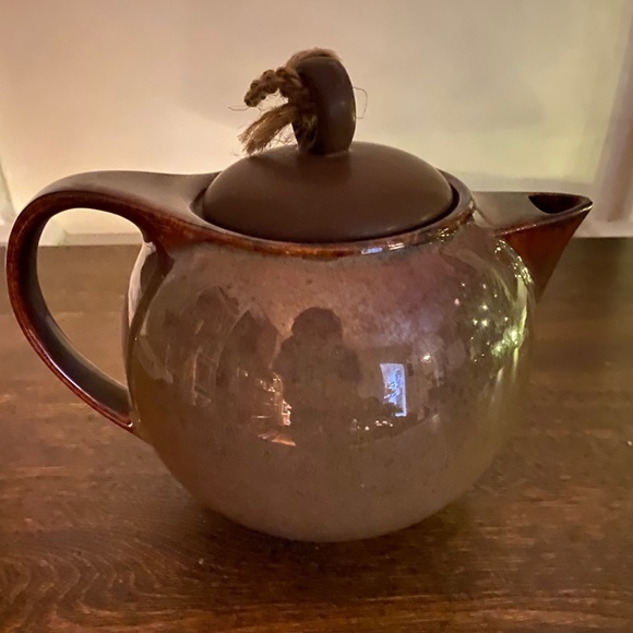 Ceramic bundle: Brown Teapot and Blue planter